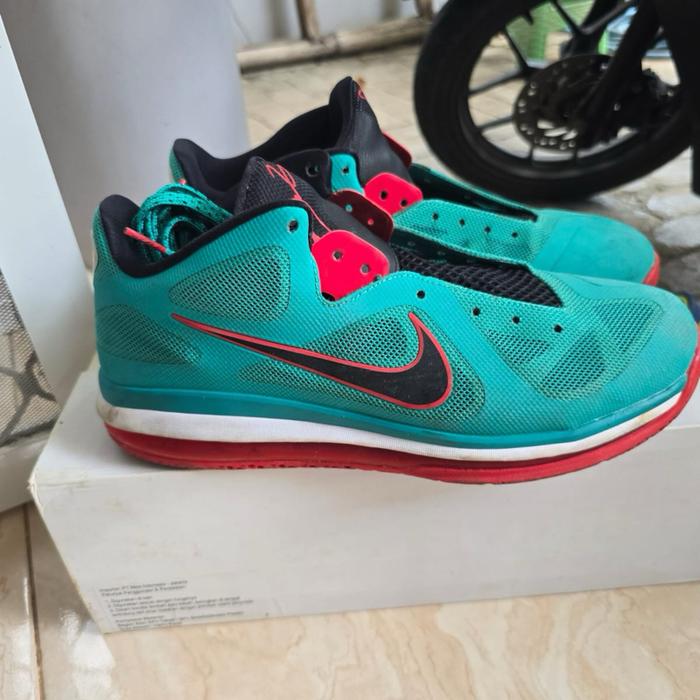 Lebron 9 low liverpoll