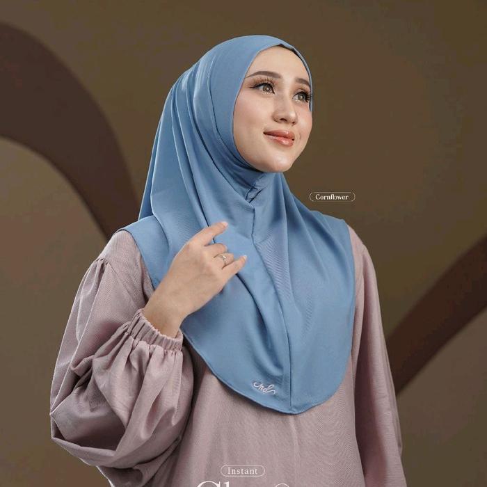 NADHERRA- GLAZE INSTANT HIJAB TANPA PET BAHAN NYAMAN ADEM BERGO TANPA PET Muslim Kerudung Coklat