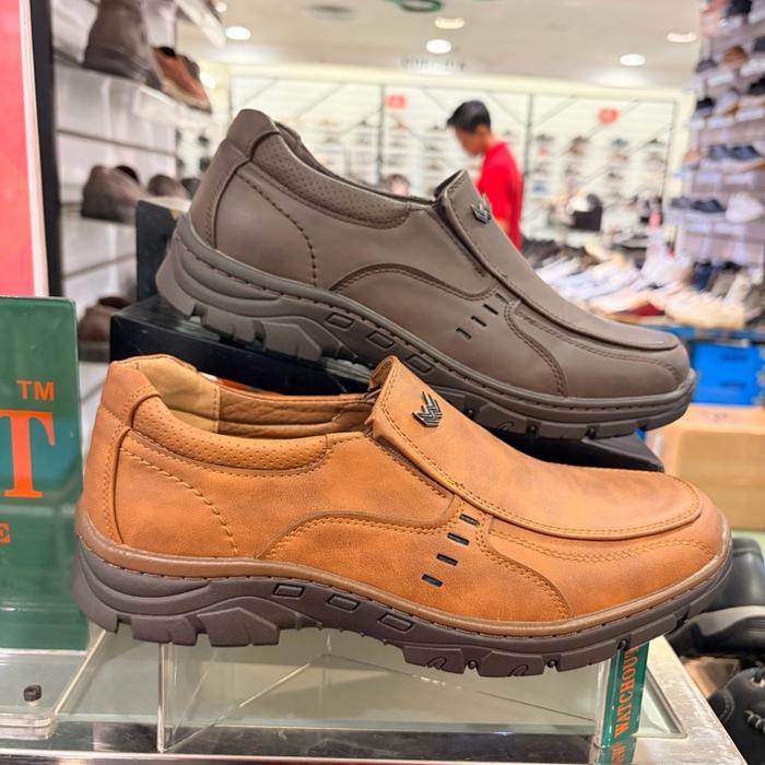 Watchout Sepatu Casual Pria Watchout Kasual Shoes Bahan Sintetis Sol Thermalplastik Karet Ukuran 39-