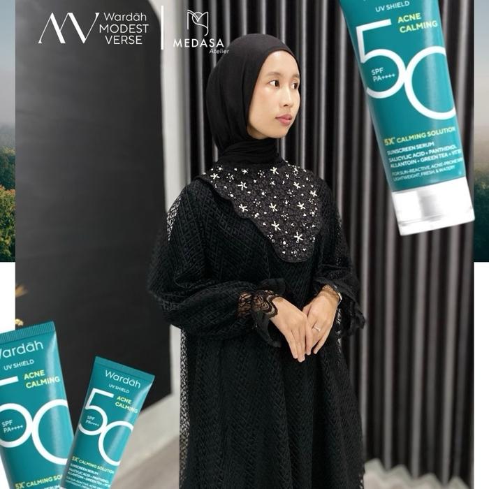 Bundling Package Twisty Black Tunic X Wardah Acne Sunscreen SPF 50