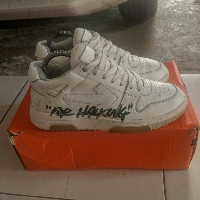 sepatu second branded off-white out off office size 39 original authentic