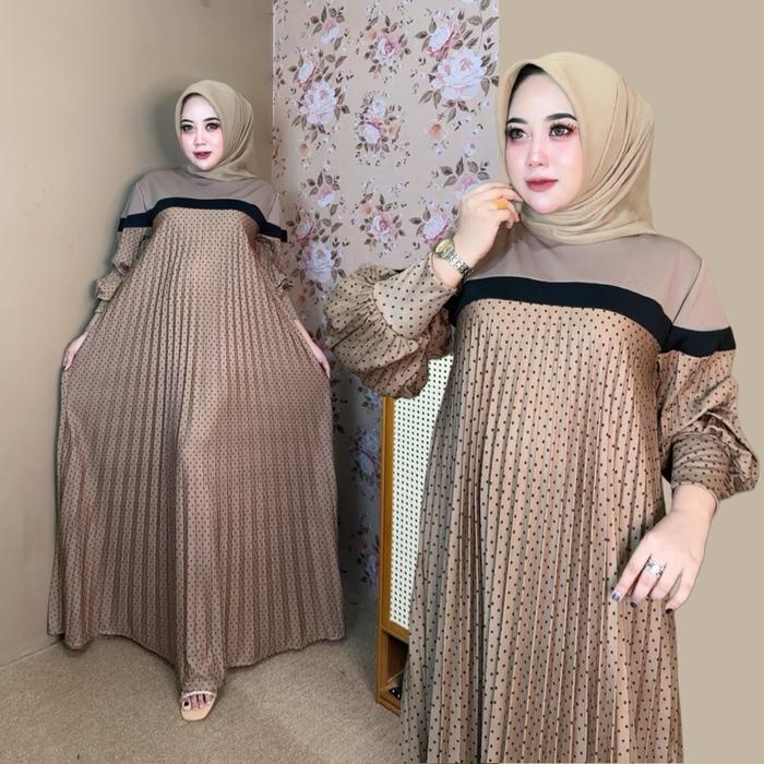 (READY) Gamis Raya Plisket motif polkadot Bahan Jersey Dan Knit Bawah Lebar Dan Mayung Ld 100-130 Dr