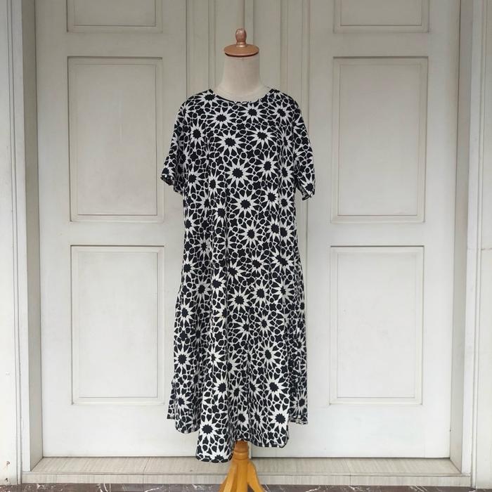 Daster Luza Quensy Hitam Putih by Batik Luza Pekalongan