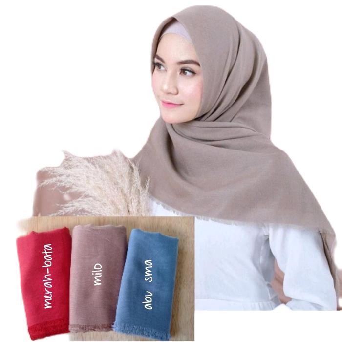 SEGIEMPAT MOTIF SAUDIA RAWIS