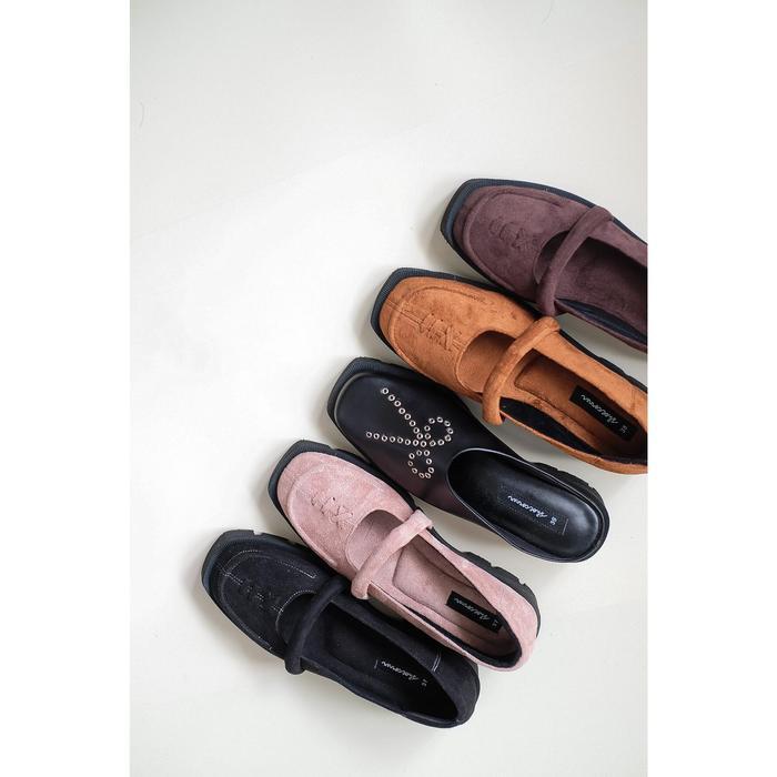 LIMITED EDITION SHOECORNERID - Nami Loafers