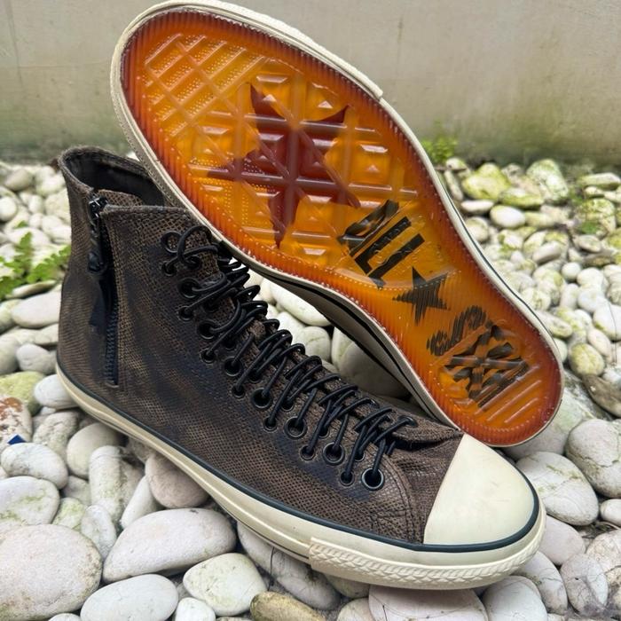 Converse John Varvatos Multieyelet Side Zip