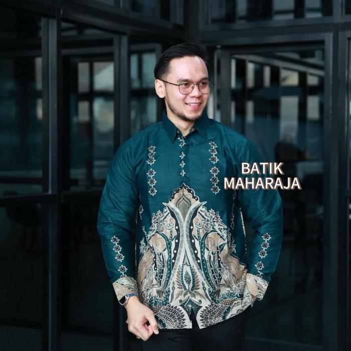 GUNUNGAN EMERALD Kemeja Batik Pria perpaduan 4 warna Hijau, Cream, Hitam dan Mocca berkesan KALEM ME