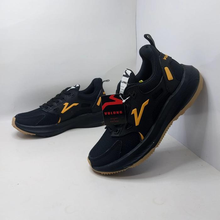 sepatu sneakers pria wanita casual vulung hitam lis gold sepatu lari pria sepatu jogging cewek sepat