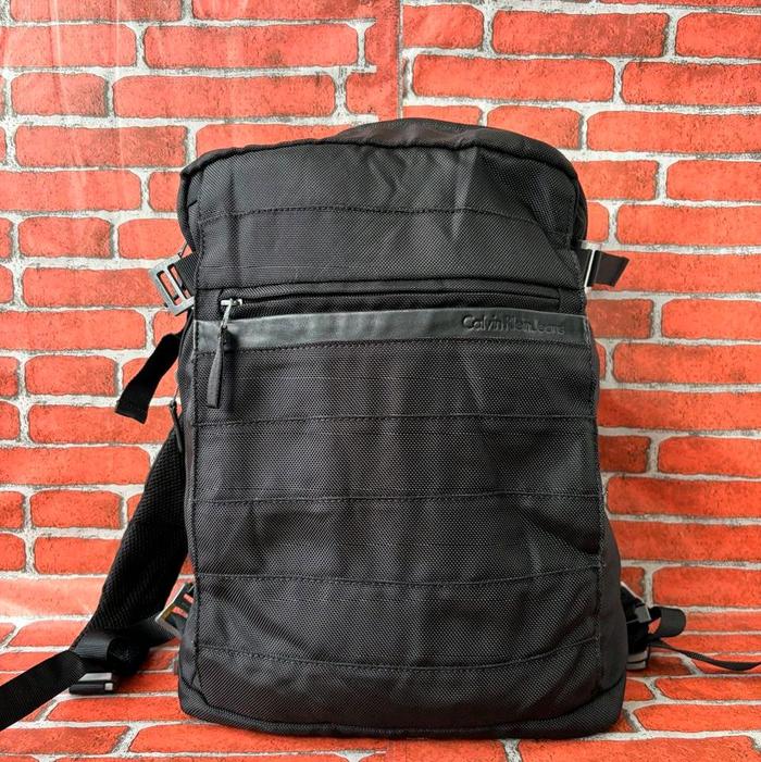 Tas Ransel fungsional Calvin Klein Jeans Brand second Import,Ransel Kerja,kantor,kuliah sekolah Pria