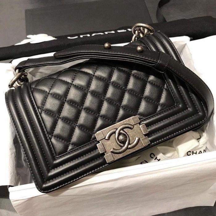 Authentic Chanel Boy Small Lambskin Black Shw Preloved