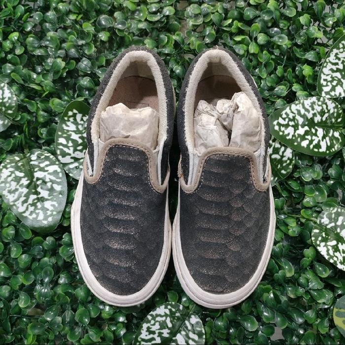 SEPATU SECOND ANAK VANS SLIP ON