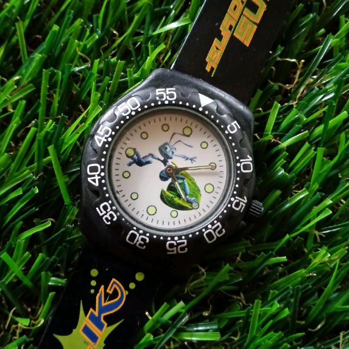 Jam Tangan Unik Disney Bugs Life