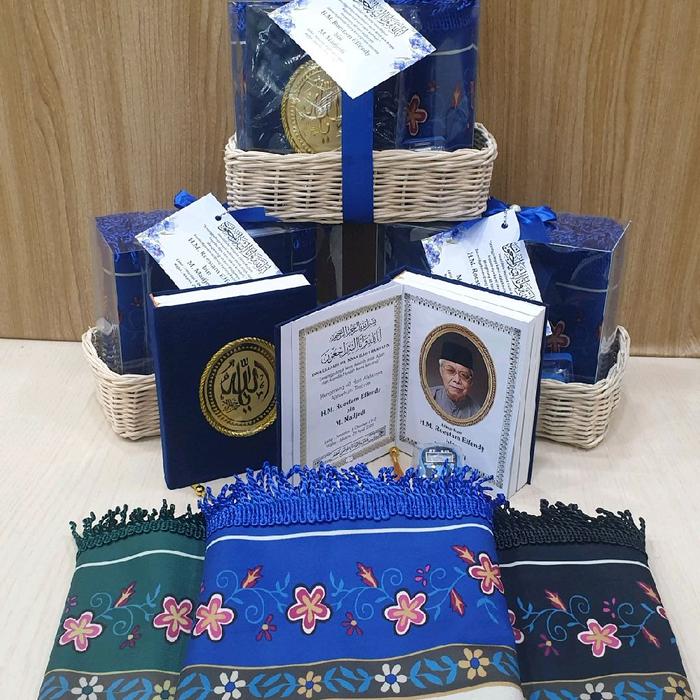 hampers paket sajadah suede premium/souvenir pangajian tahlilan/ souvenir paket majmu syarif/majmu s
