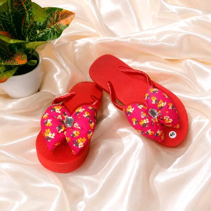 SANDAL JEPIT PITA WEDGES 4 CM WANITA HANDMADE MERAH BUNGA