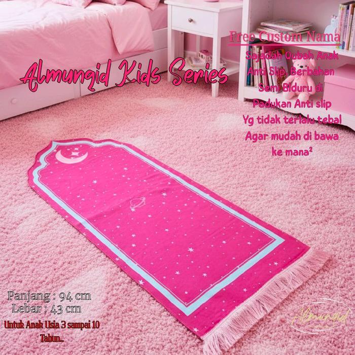 Almunqid Sajadah Kids Series 43 x 94 cm Semi Bludru Lembut Anti Slip untuk Anak 3-10 Tahun Karakter 