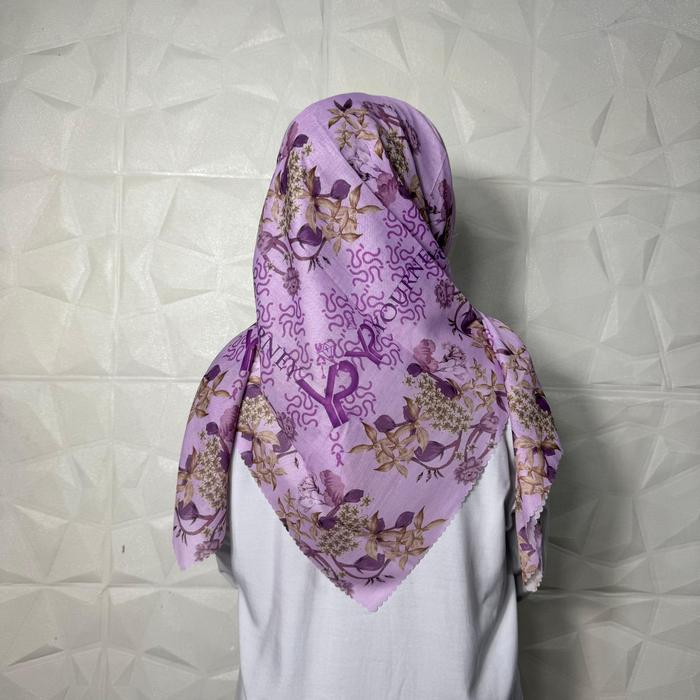 HIJAB SEGIEMPAT MOTIF DESKA TERLARIS