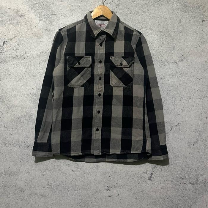 Avirex USA veterano flannel bufallo check kemeja