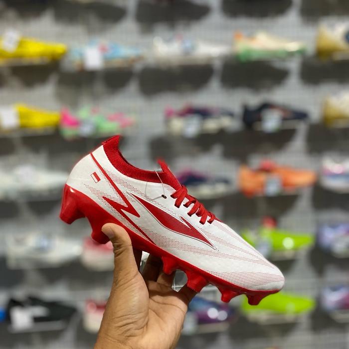 SEPATU BOLA LYCAN SPECTRE STEALHT FG SE