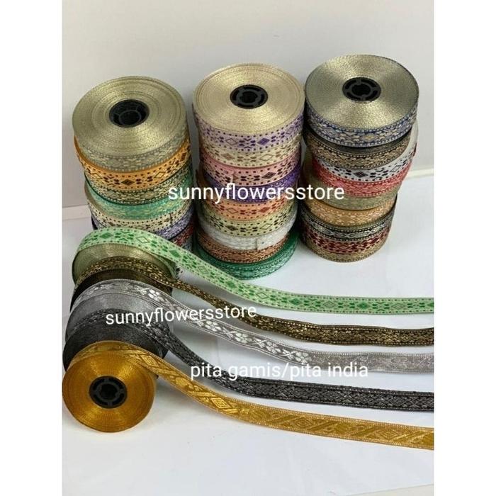 per roll /pita gamis/ renda india/  renda dubai /pita  bordir lebar 2cm isi 17 yard(15 meter)