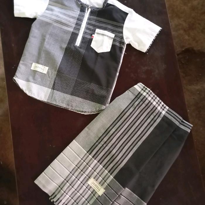 SPESIAL RAMADHAN Set Koko dan Sarung Anak Muslim Wadimor Motif Panjang - Navy/Katun Lembut - Baju