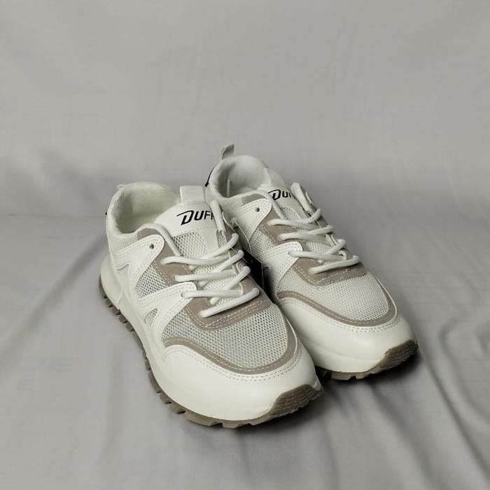 Sepatu Duff Pevia Putih Casual