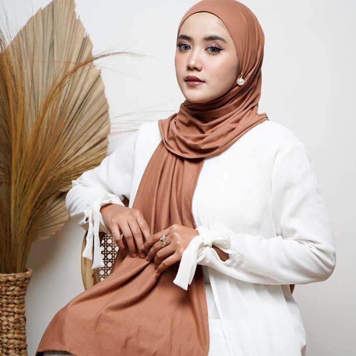 SAHARA SHAWL | PASHMINA KAOS RAYON SPANDEK (BRONZE)