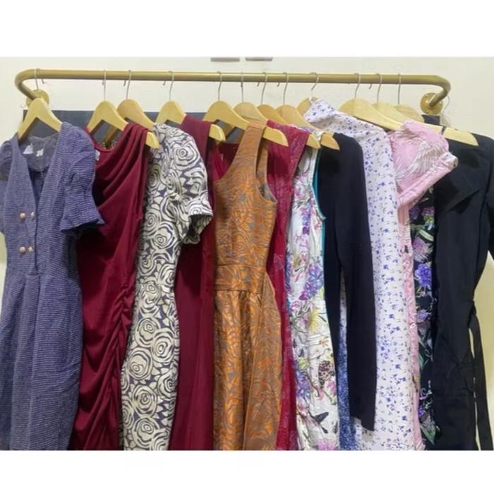 paket usaha dress/baju/ataaan bongkaran thrift