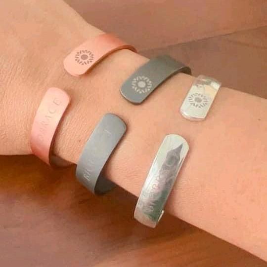 BIOBRACE.                                               gelang hwi