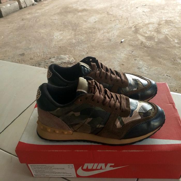 sepatu second branded valentino garavani camo size 36 original authentic