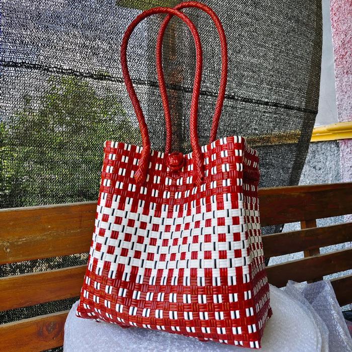 (part 1)Tas Jali Kekinian Tote Bag Wanita Modern Anyaman Premium Merah Putih Stylish dan Fungsional