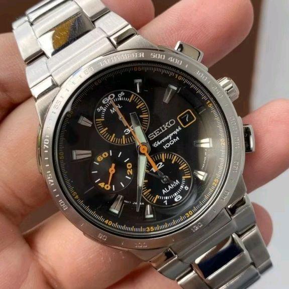 ARLOJI SEIKO CHRONOGTAPH - SNA701P1