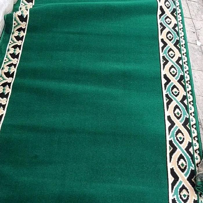 Sajadah Panjang untuk Mesjid 105x570 cm Medeena