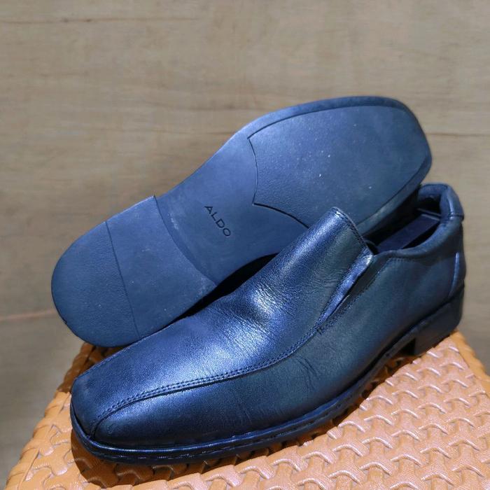 sepatu kulit pantofel aldo hitam second size 41