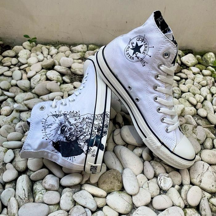 Converse Metallica “PinHead”