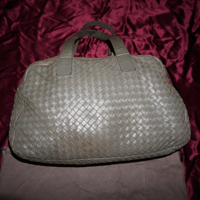 Bottega Veneta Intrecciato Leather Handbag Original Authentic | Woven Leather Luxury Bag