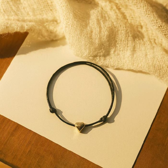 Gelang Hitam Manik Love Emas//Gelang Tali Simpel Manik Love Emas