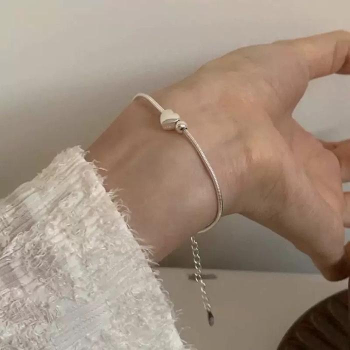 Gelang love wanita korean