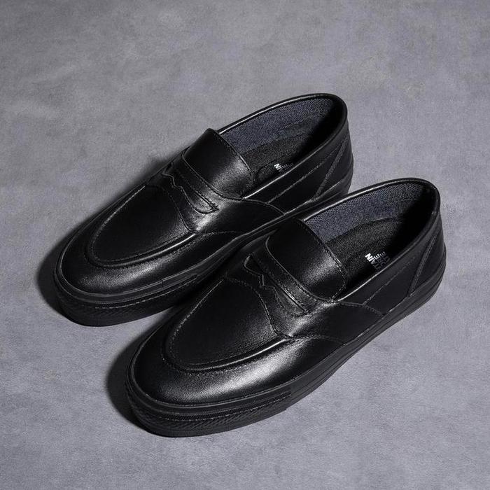 Noun Loafer Leather All Black