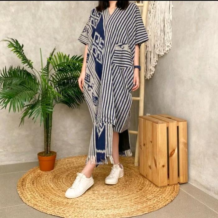 Dress tenun jumbo lengan batwing tunik tenun lurik trendy