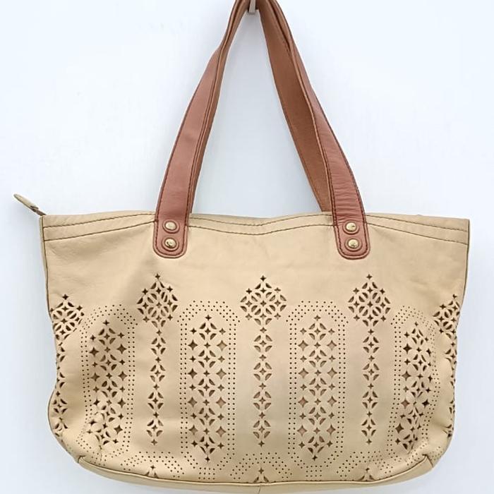 (BEKAS) Preloved Tas Tote Fossil Authentic Laser Cut