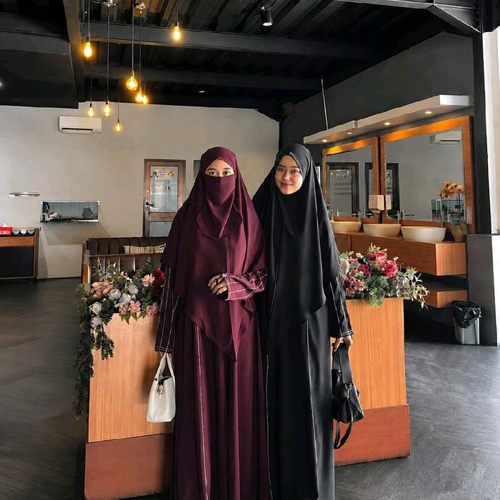 Nisrina Abaya / Gamis