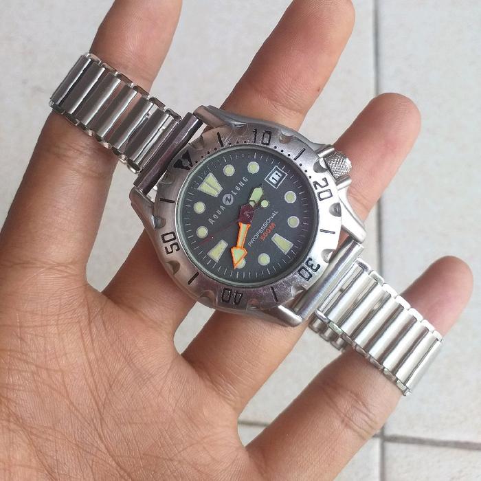 Aqua Lung Skin Divers 500m not omega longines doxa movado lemania seiko monaco panda titoni titus t