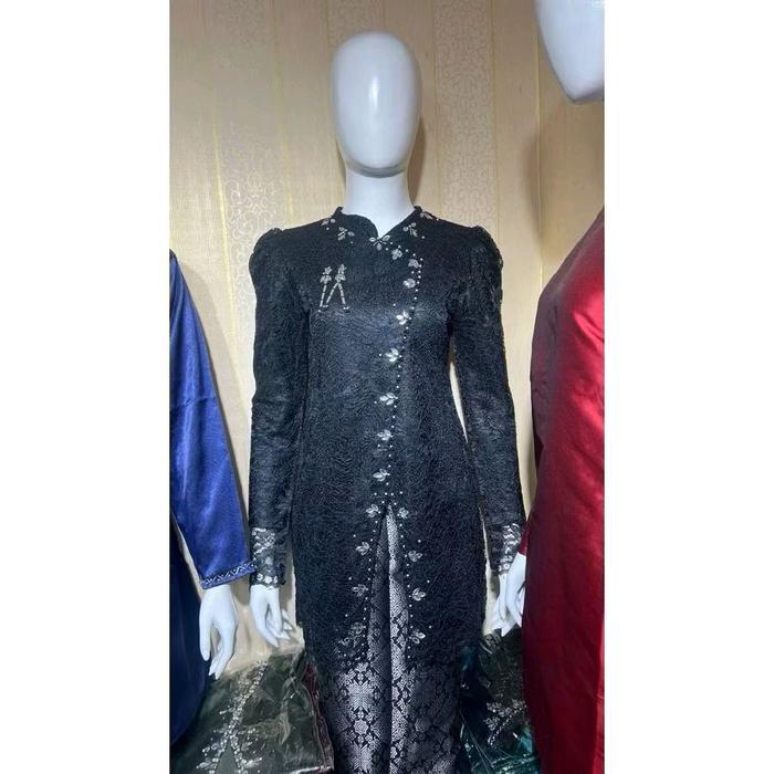 Free Hijab Stelan Dan Atasan Tunik Janggan Brokat Pesta Dan Wisuda Kebaya Rok Songket Kebaya Payet B