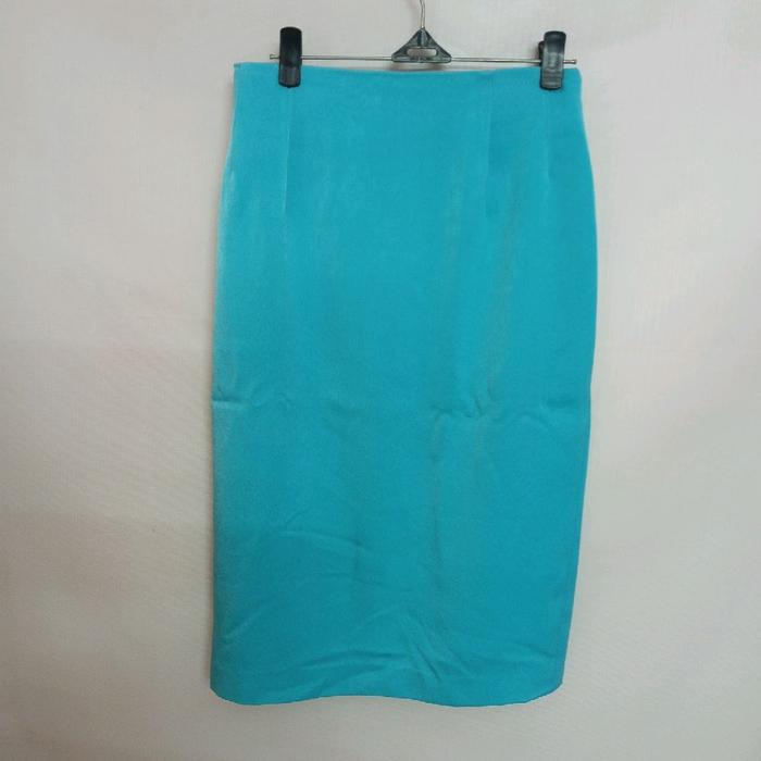 Rok pendek biru tosca polos
