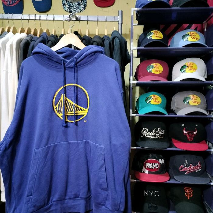 Hoodie Nike x NBA Biru dengan Logo Golden State Warriors
