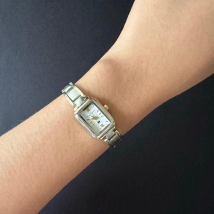 Gloria Vanderbilt Quartz Watch