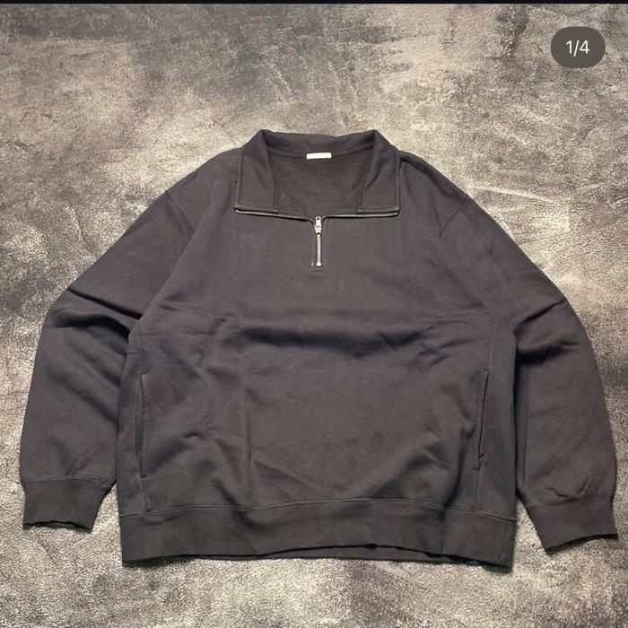 crewneck polos second kw jgn dibeli gais