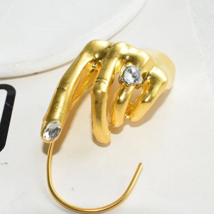 1Pc Novelty Design Metal Hand Earcuff Dangle Earrings For Women Jewelry Fashion Show Statement Earri