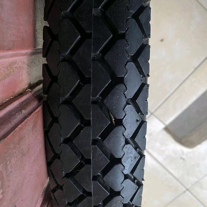 Ban custom Avon mk2 size 3.50/19 untuk motor custom British motor tua