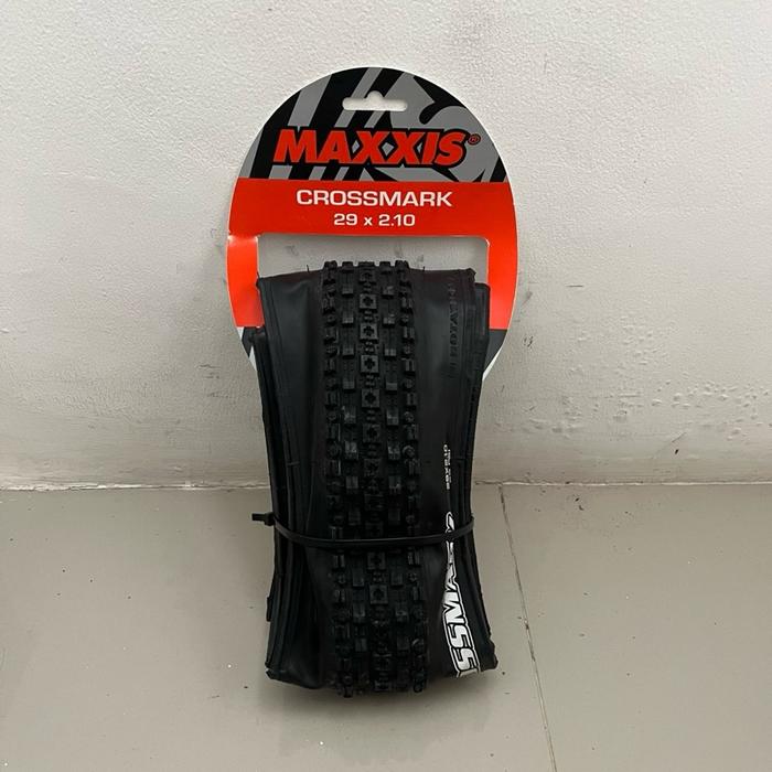 MAXXIS CROSSMARK Ban Sepeda 29 x 2.10